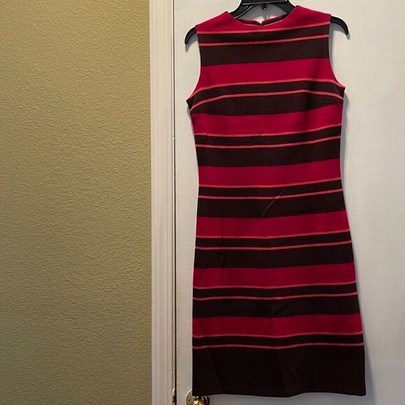 Lucille of Florence Snob Boutique 1960’s lined stripe shift midi. Size 10. - Picture 1 of 4
